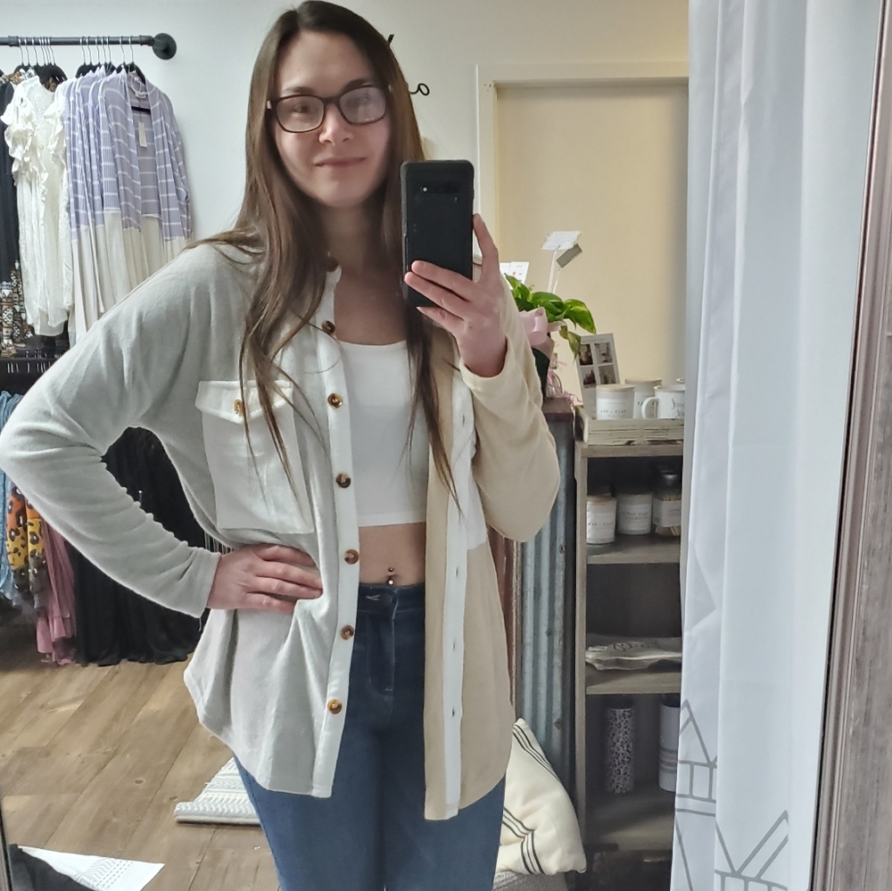 Colorblock spring shacket